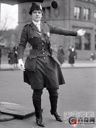 31张照片告诉你：女人如何改变世界