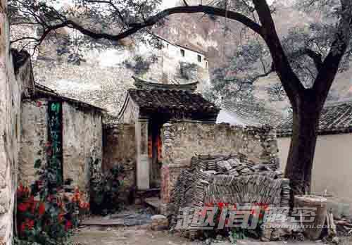 揭秘末代皇后婉容不为人知的“替僧”