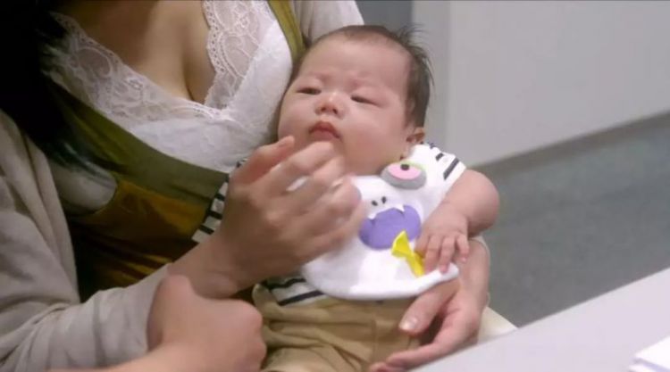 “姜文”偷偷拍了一部岛国片，票房大赚30亿！