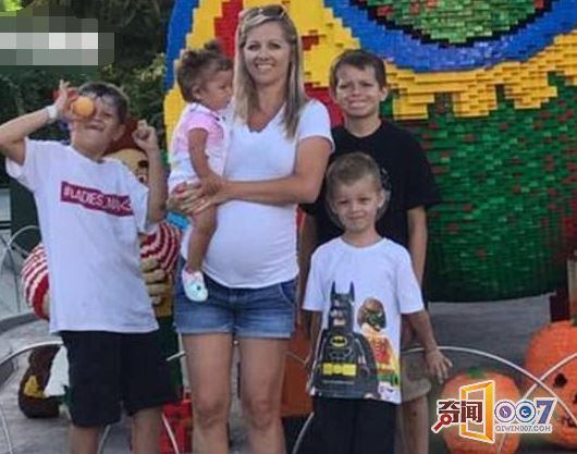 孕妇开车去生产，道上生完孩子又开车去医院