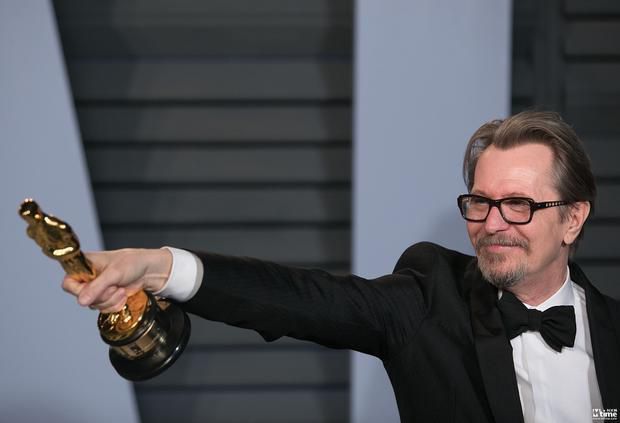 奥斯卡影帝加里奥德曼新片曝光！