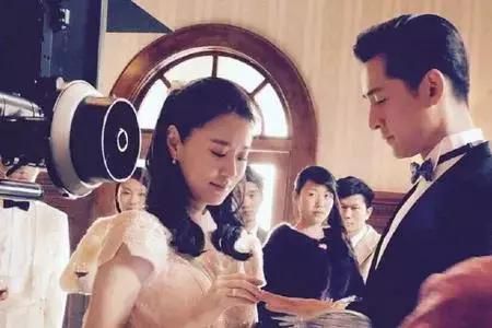 演女主却没被胡歌带红的她，只因长相老气？她的近照被说像郑爽