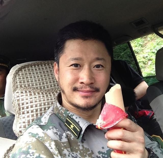 《流浪地球》火了吴京被骂直男癌？看了这些才知道他很幽默搞笑