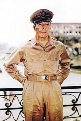 揭秘毛岸英牺牲背后的惊天阴谋!