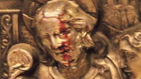 山体滑坡断面,农田惊现“耶稣像”耶稣雕像“流血”事件