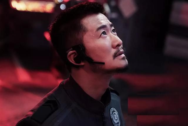 《流浪地球》火了吴京被骂直男癌？看了这些才知道他很幽默搞笑