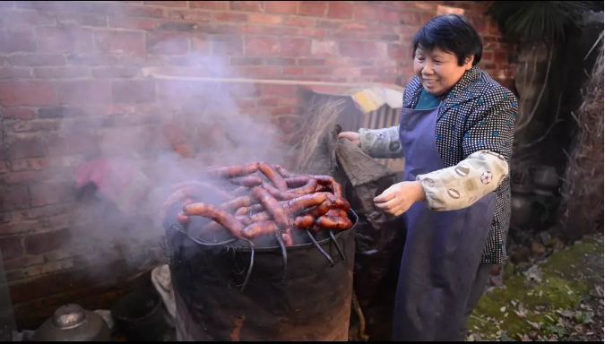 金马奖选它就没事了！这部同样拍贵州的高分纪录片比《地球》“好看”多了