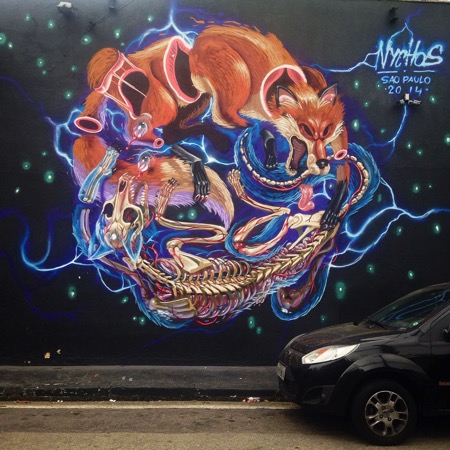 街头解剖艺术绘画 恐怖之中充满艺术气息