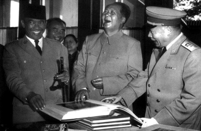 日本人访华称，日本应成为中国一个省，毛主席哈哈大笑说了一句话