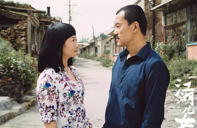 金马奖选它就没事了！这部同样拍贵州的高分纪录片比《地球》“好看”多了