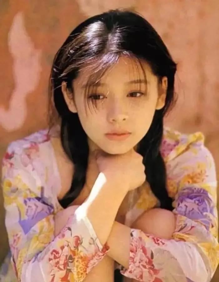 盘点“一脱成名”的十大女星，她们的电影你看过几部？