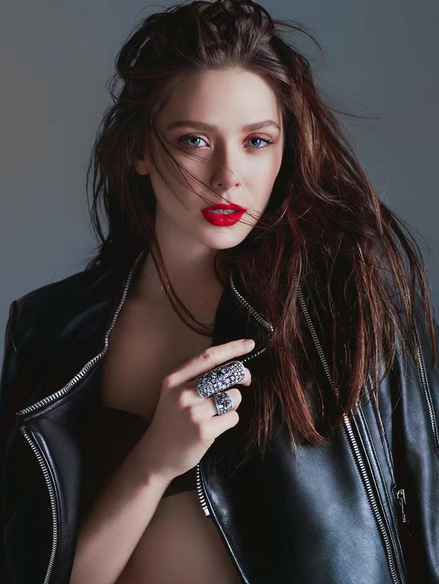 奥妹（伊丽莎白·奥尔森）真的好美