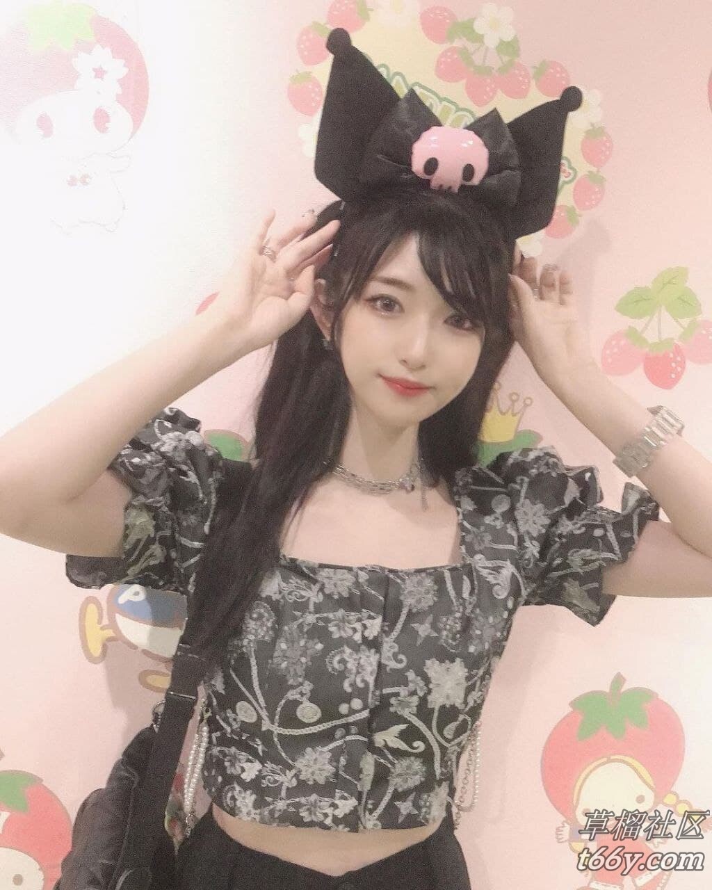 白天陪玩晚上陪睡，一天几千到上万：从明星外围到女学生，毁三观