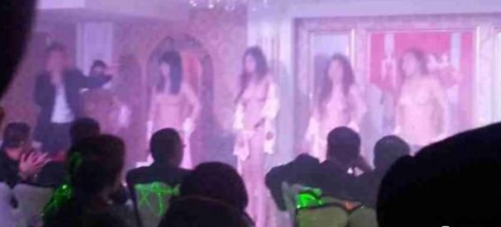 暗访“成人奶妈”地下交易：表面哺乳实则卖淫，场面不堪入目！