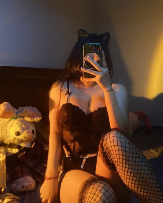 拼夕夕骚货母狗买家秀