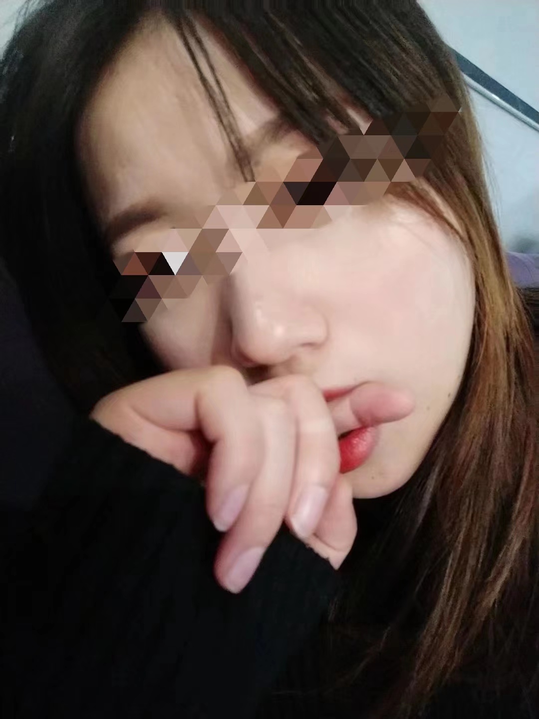 曾经最爱的前女友嫁给他人