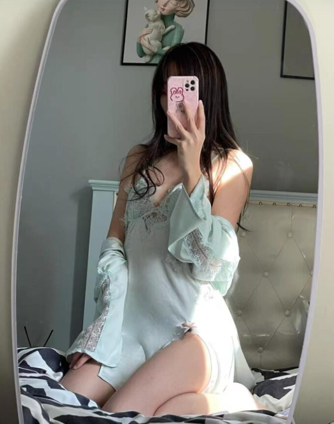 拼夕夕骚货母狗买家秀