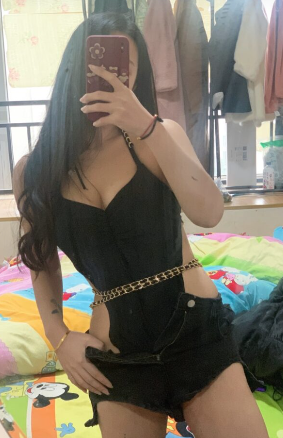 拼夕夕骚货母狗买家秀