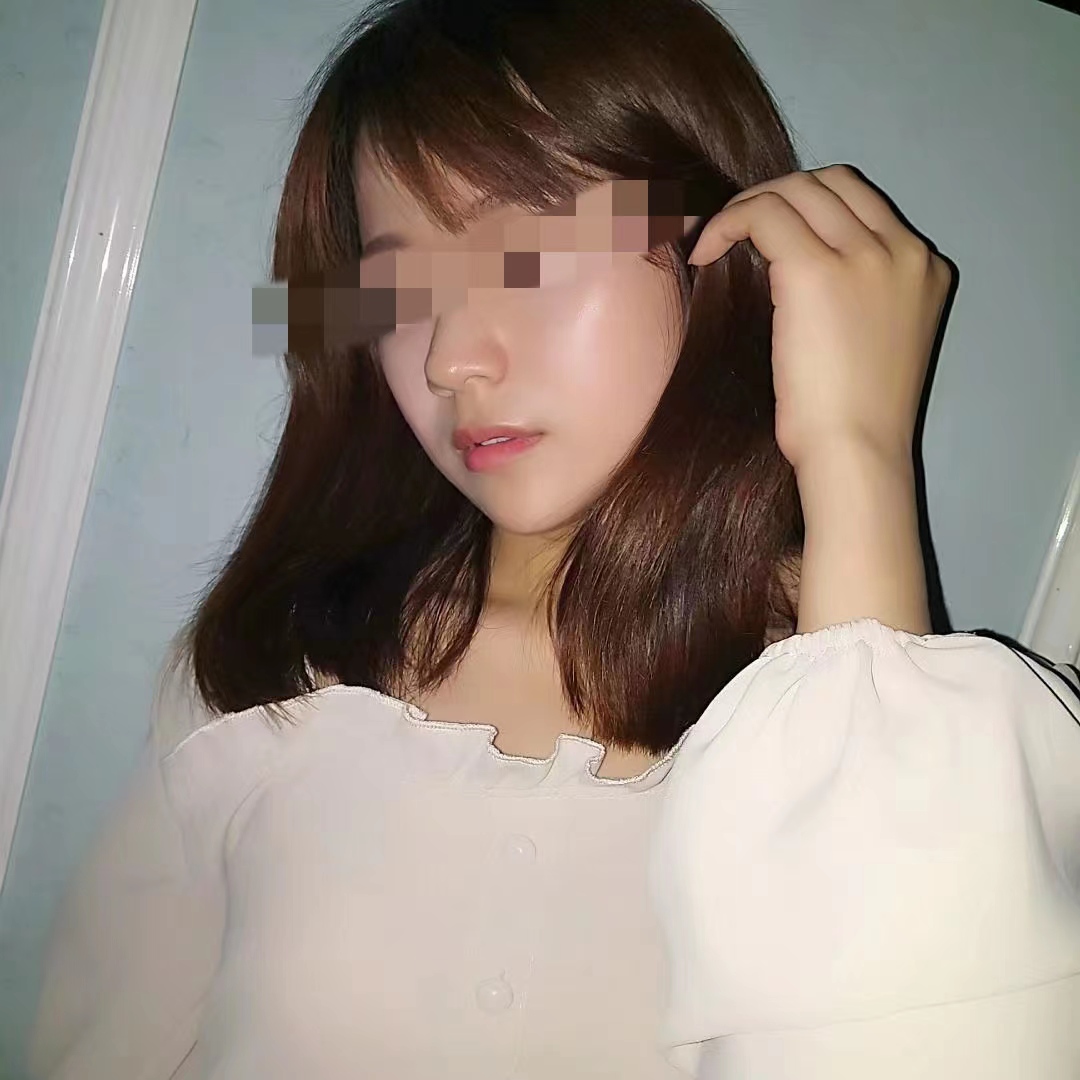 曾经最爱的前女友嫁给他人