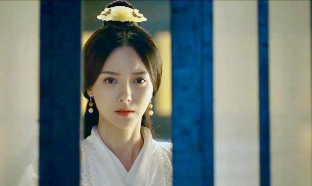 “铜雀春深锁二乔”，曹操虽喜欢二乔，可背后竟存在历史“硬伤”