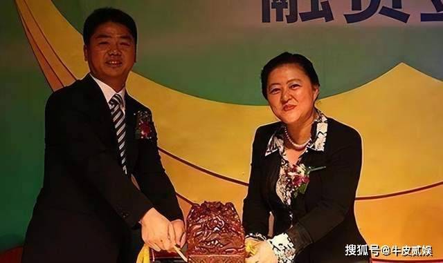 章泽天29岁怀二胎，她才是人间清醒