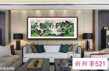 沙发背景墙在西面挂什么画好