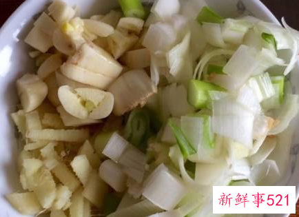 红烧鱼的家常配料