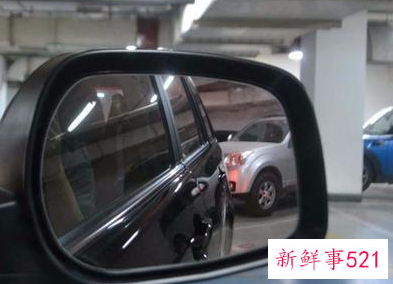 新手最笨的倒车入库方法