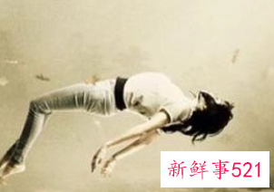 梦见从楼上掉下去是什么预兆