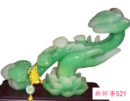 客厅摆什么镇宅又吉祥