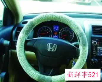 梦见方向盘断了一半