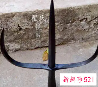 梦见三股叉是什么意思