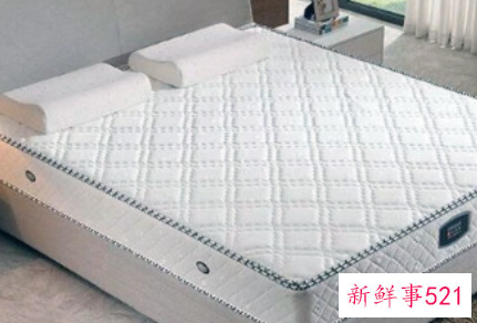 正规乳胶床垫一般大概多少钱