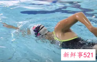 成年学游泳学费多少