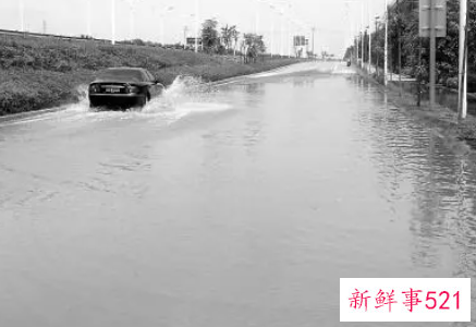 梦见路被水淹没是什么意思