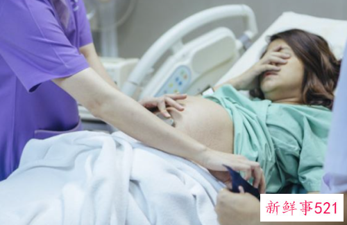 梦见丈夫和别的女人怀孕求解的