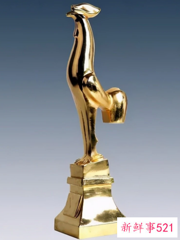 金鸡奖首次设立最佳外语片奖