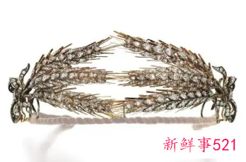 梦见冕状头饰有什么征兆