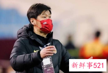 曝李霄鹏未达足协要求已准备下课