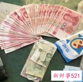 打牌的女人梦见捡钱好不好