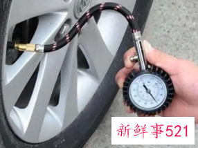 夏天汽车胎压多少合适