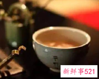 喝茶茶盖讲究