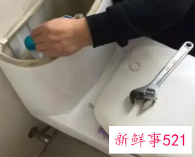 马桶不上水了咋办