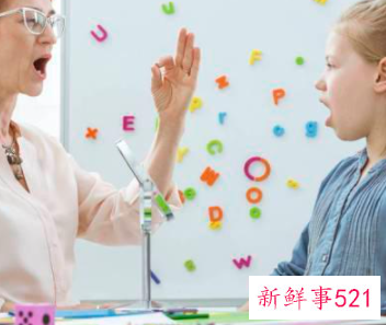 双语环境容易造成孩子思维混乱