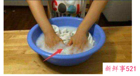 怎样去除枕头上的黄污渍