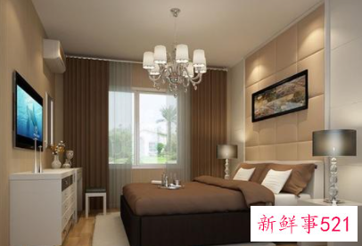 属蛇床头朝哪个方向好