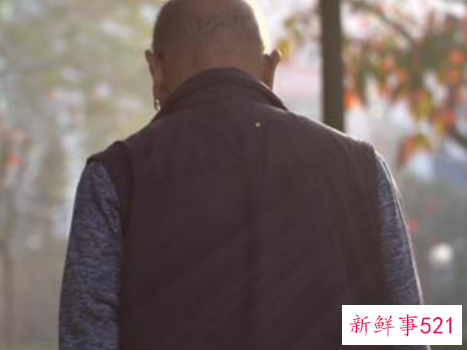 老人临终前儿女要在旁边