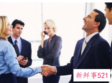 详解交际中自我介绍商务礼仪