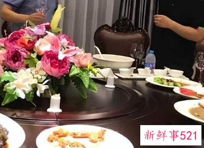 和上级领导敬酒说什么