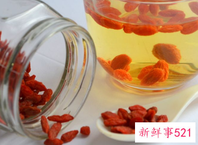 保温杯可以长时间泡枸杞吗